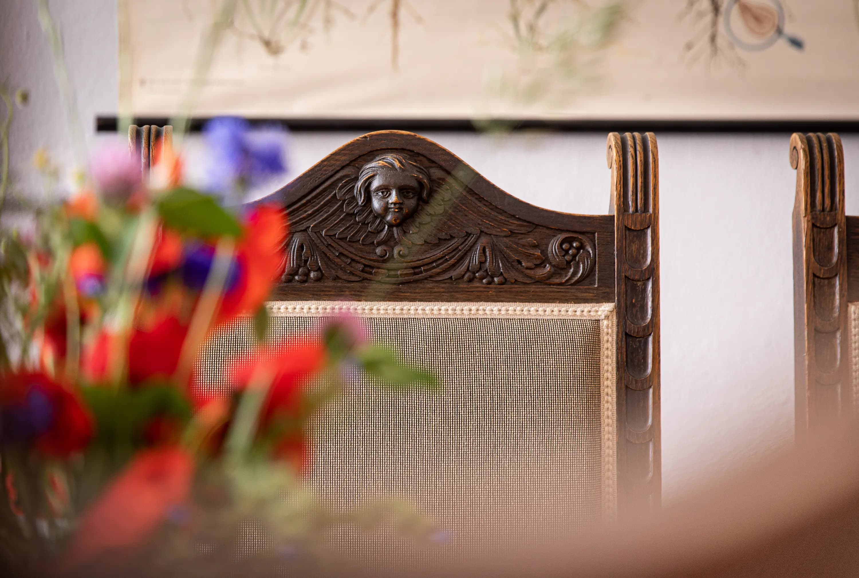 Voll ausgestattete Küche mit Geschirrspüler und Sitzgelegenheit im Ferienhaus Welzin